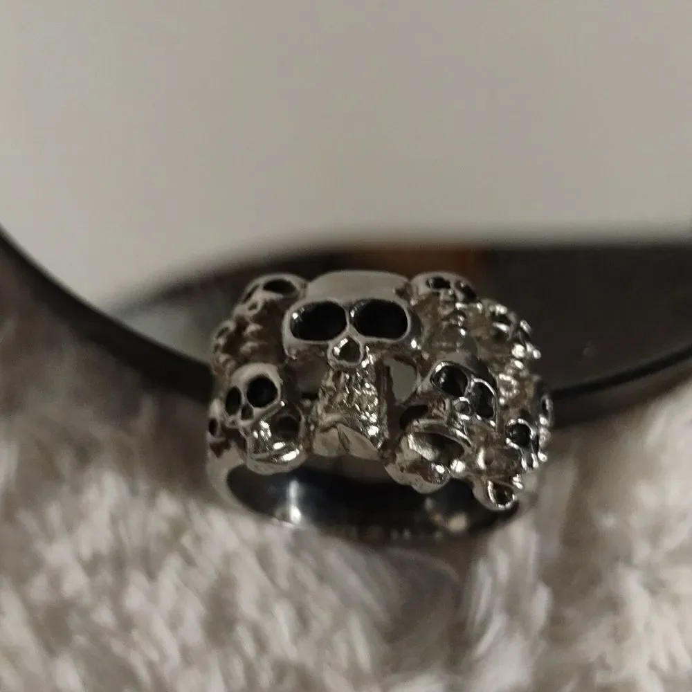 Spikes this silver